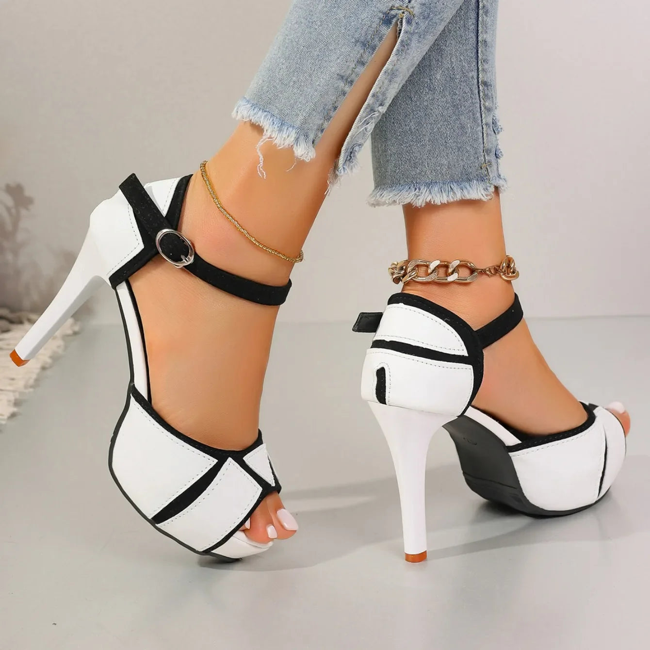 Cavari Amara Heels