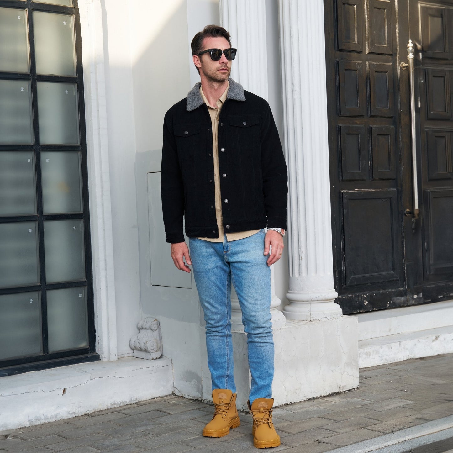 Men's Corduroy Jacket - Sherpa-Lined Winter Coat